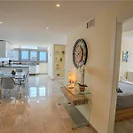 Апартаменти Vista Azul Luxury Aparment
